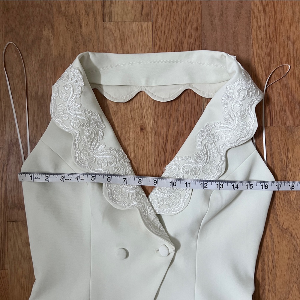 NWT - reformation - primrose vest in cream - size 6 - Picture 7 of 7
